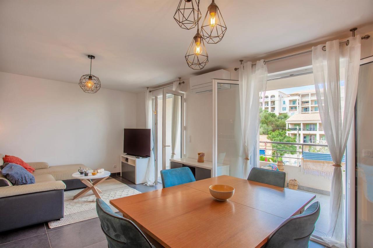 La Marinella - Charmant Appt Climatise Apartment LʼÎle-Rousse Екстериор снимка